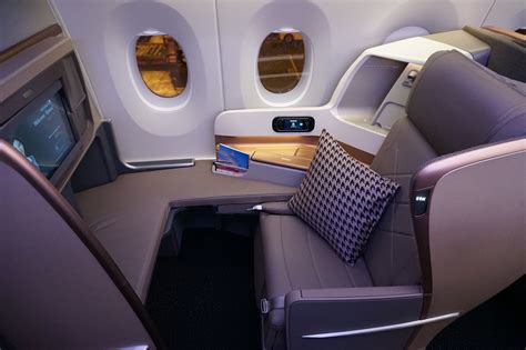 singapore airlines business class seats.
